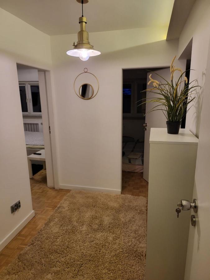 Studio Zelazna Rooms Near Old Town 바르샤바 외부 사진